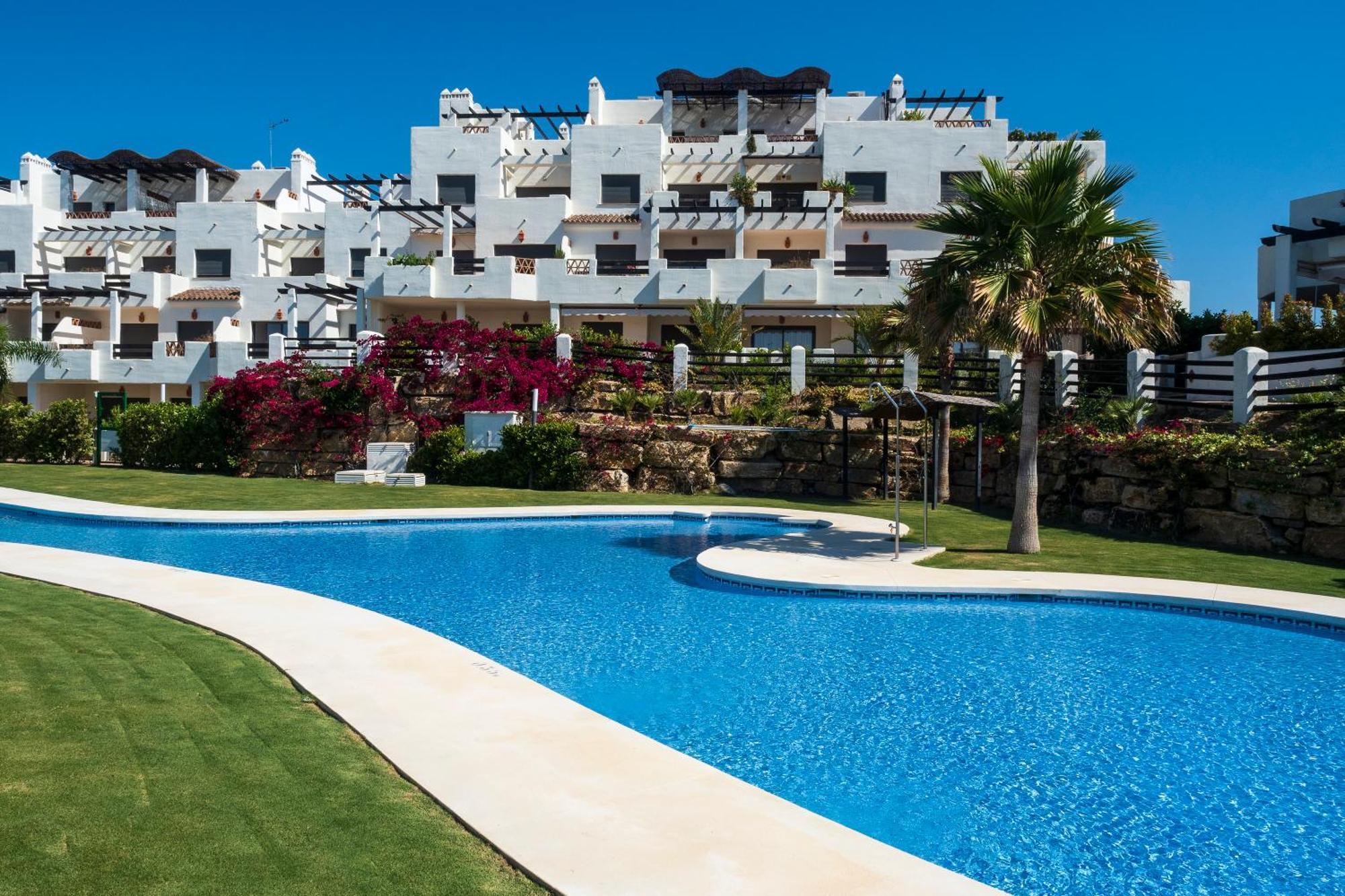 Sunset Golf Groundfloor Pool - Happy Apartment *